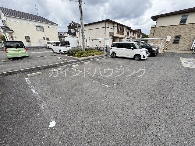 大阪府阪南市黒田 駐車場