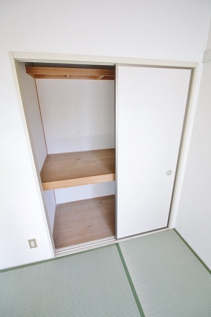 リベックス２号館 収納