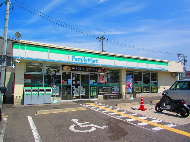 コスモ二色Ⅲ ﾌｧﾐﾘｰﾏｰﾄ 貝塚二色の浜店