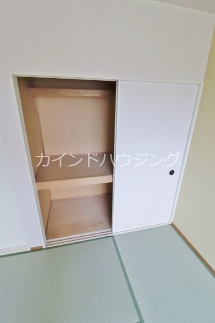 ハピネスニシムラ 収納
