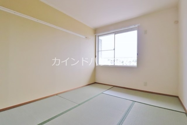 ハピネスニシムラ 和室