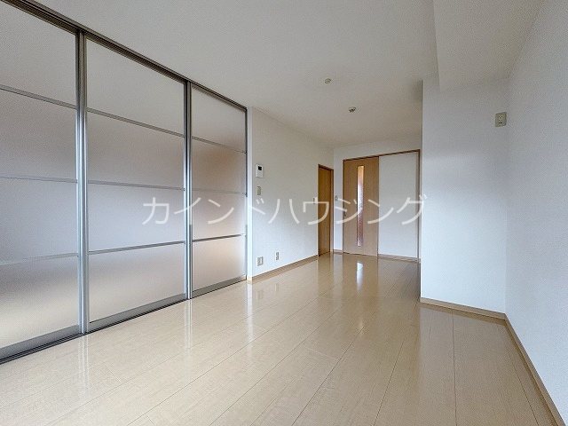 オアシスMARUGEN リビング