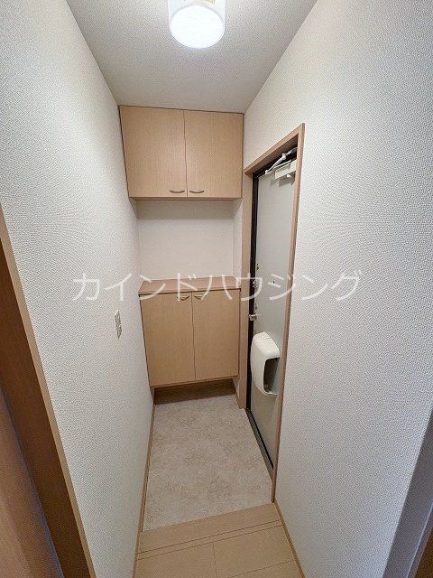 オアシスMARUGEN 玄関