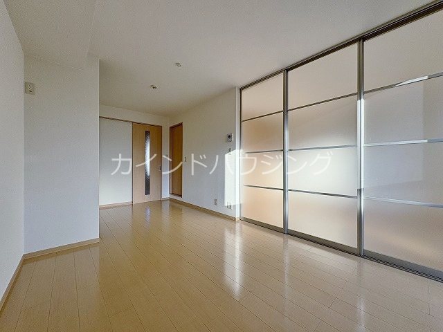 オアシスMARUGEN リビング