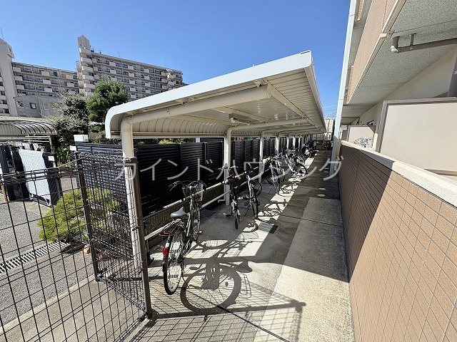 ルミエール・りんくう 駐輪場