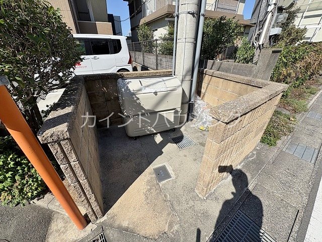 ルミエール・りんくう 専用ごみ置き場
