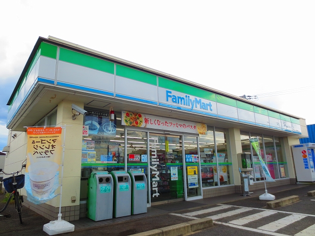 大阪府泉南市岡田６丁目 ﾌｧﾐﾘｰﾏｰﾄ 吉見の里南店