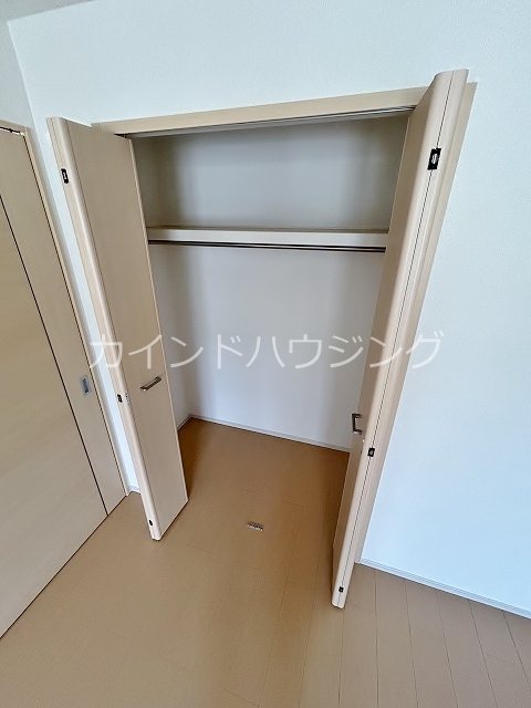 ノイハウスA 収納