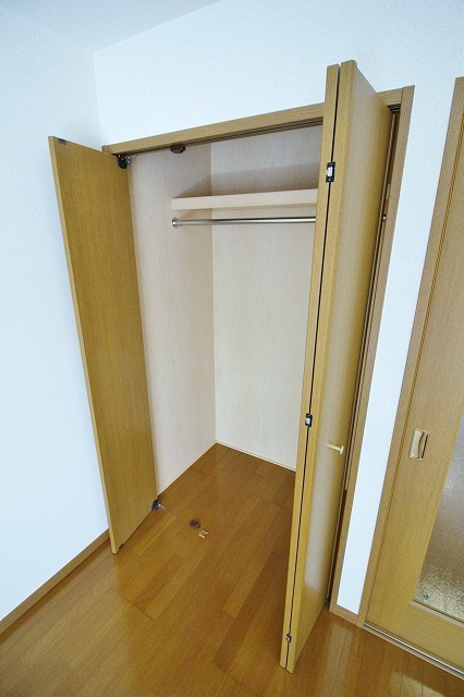ハーブプラザ和泉鳥取Ⅲ番館 収納