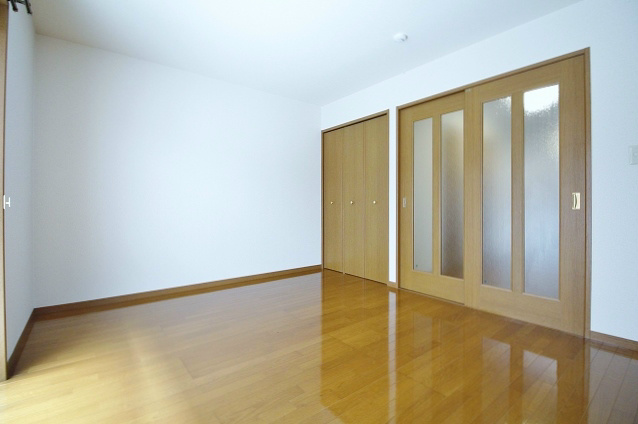 ハーブプラザ和泉鳥取Ⅲ番館 ベッドルーム