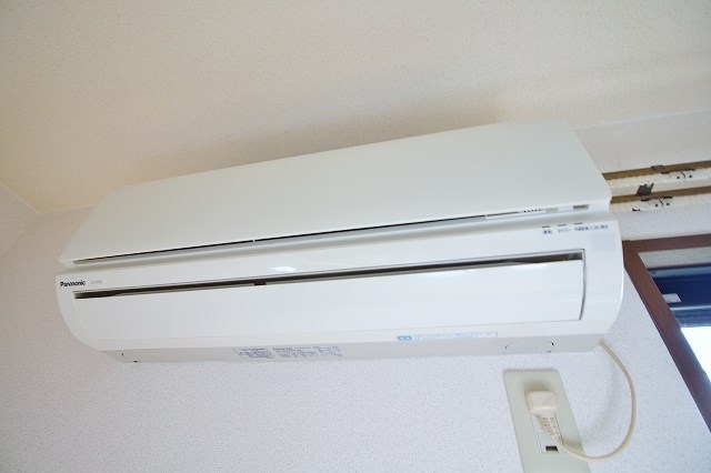 メゾンド・ヴェールＦ エアコン