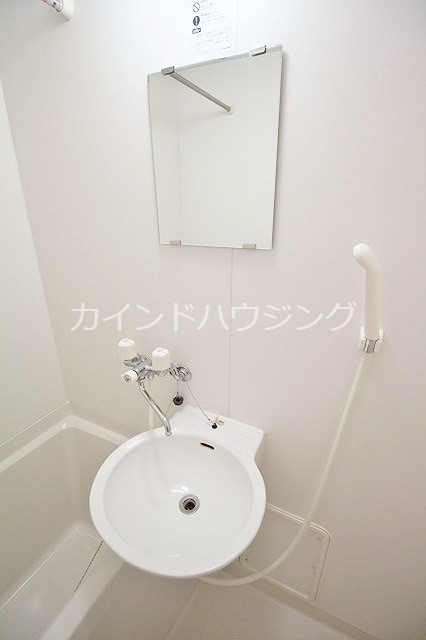 レオパレスオザキ 洗面所