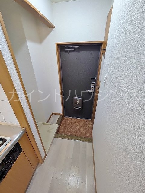 ラヴィーナ弐番館 玄関
