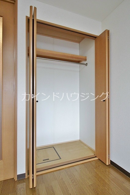 ラヴィーナ壱番館 収納
