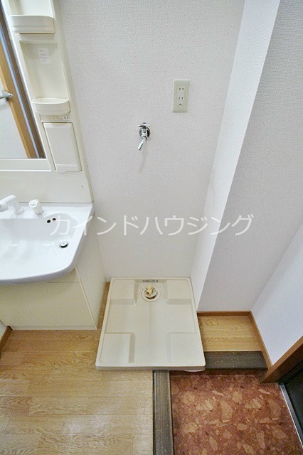 ラヴィーナ壱番館 室内洗濯機置場