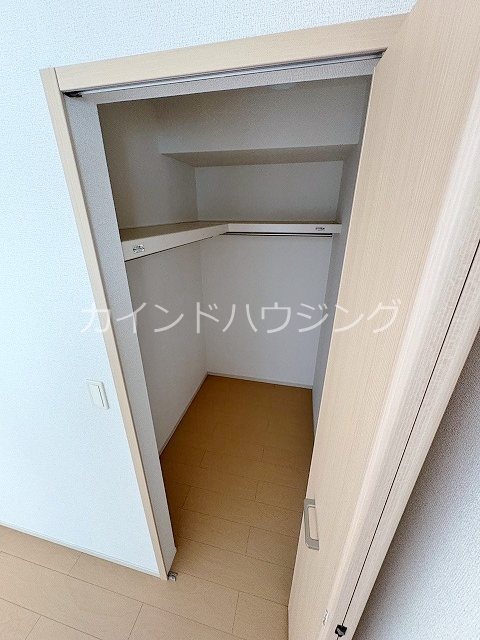 ハピネス ウォークインクローゼット