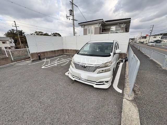 グランディオ 駐車場