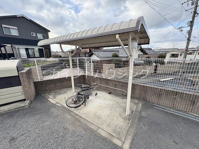 グランディオ 駐輪場