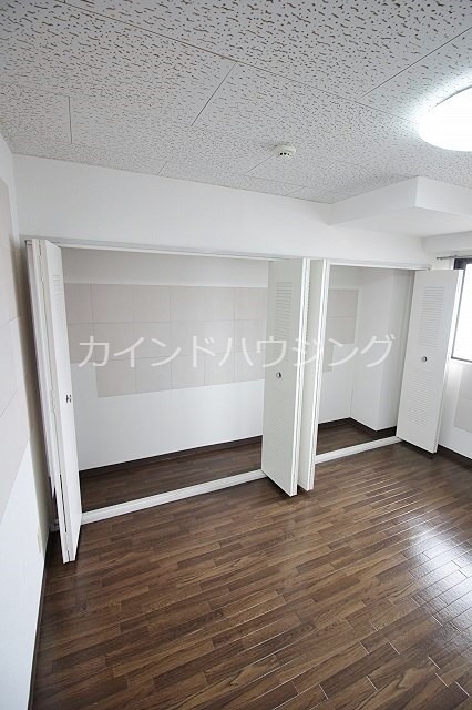 ヴィラロイヤル二色浜 収納