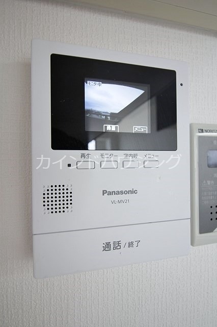 ヴィラロイヤル二色浜 モニター付きインターホン