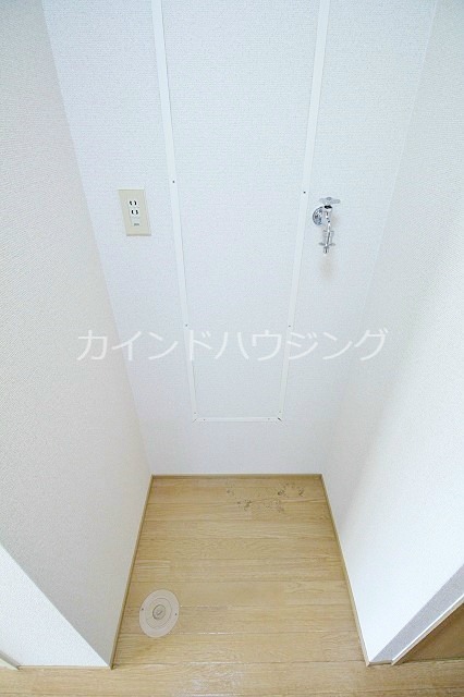 グリーンヒル日根野 室内洗濯板
