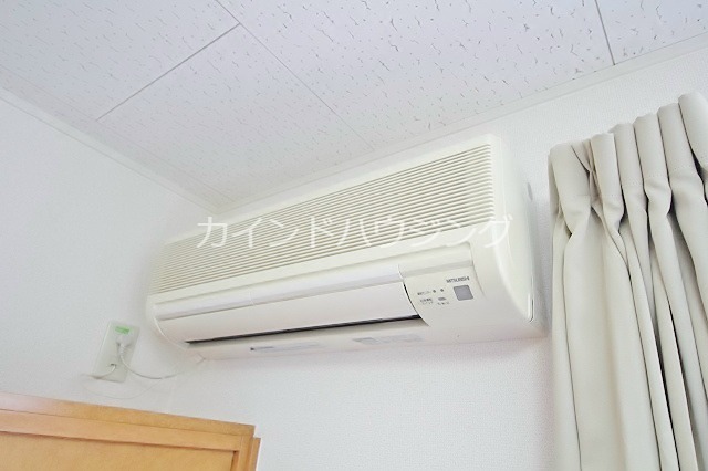 レオパレスエクセレント3号館 エアコン