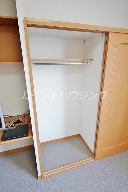 レオパレスエクセレント3号館 クローゼット