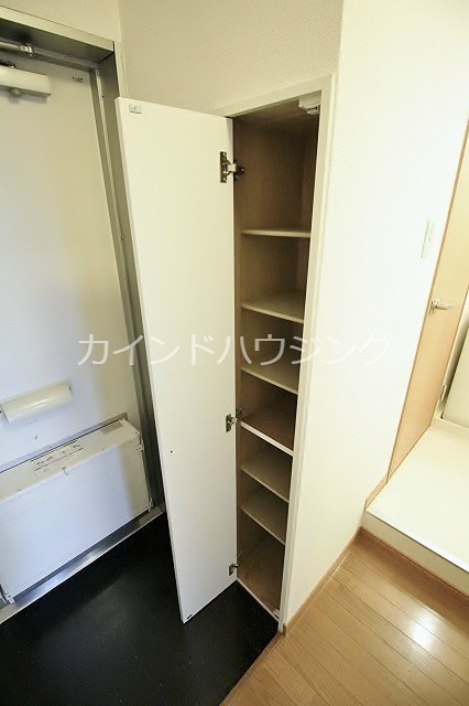 レオパレスエクセレント3号館 シューズＢＯＸ