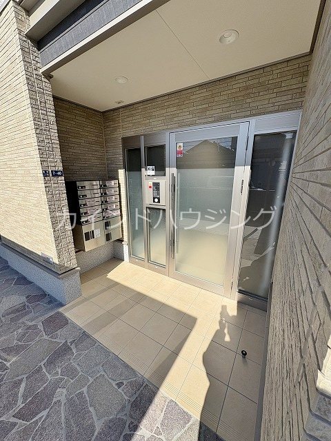 ブルートレインⅤ号 エントランス
