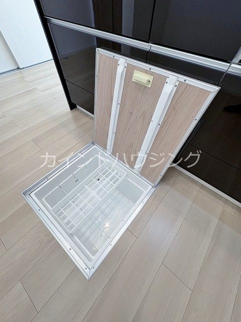 ブルートレインⅤ号 床下収納