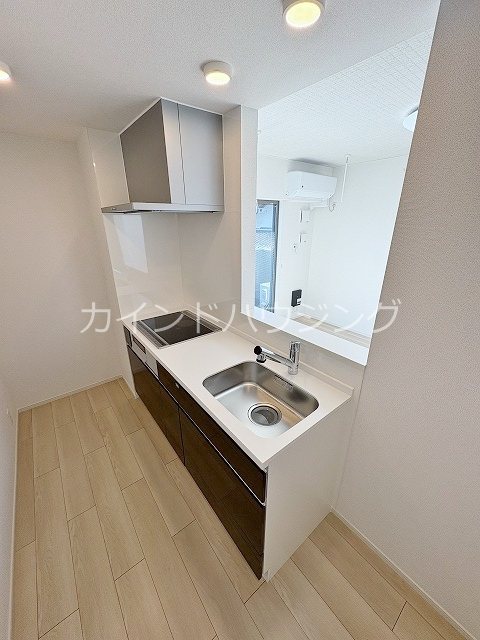 ブルートレインⅤ号 キッチン