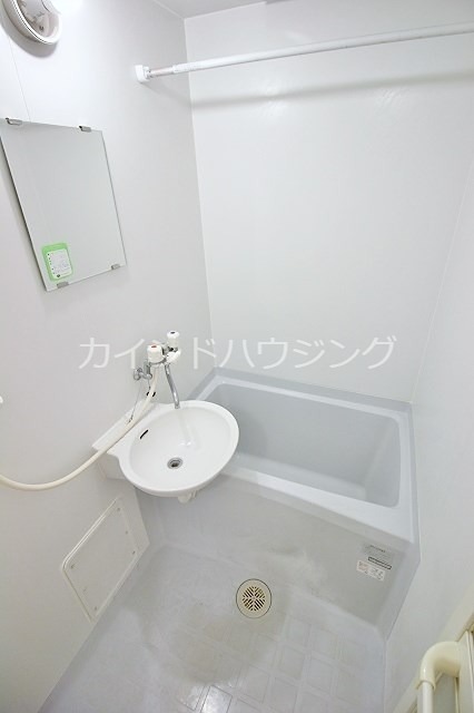 レオパレスSOTTO　VOCE バス・シャワールーム
