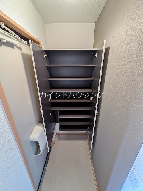 ヴューコート シューズボックス