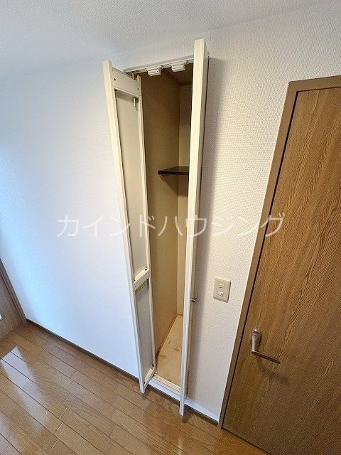 WESTヒルズ関空Ⅰ 収納