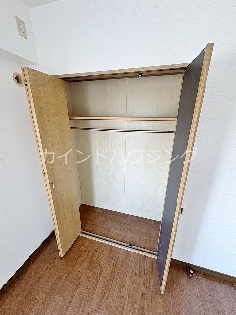 WESTヒルズ関空Ⅱ 収納