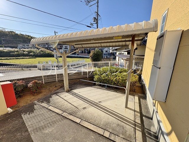 ソルシェール熊取Ⅰ・Ⅱ・Ⅲ 駐輪場