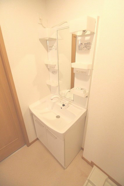 アンジュ 洗面所